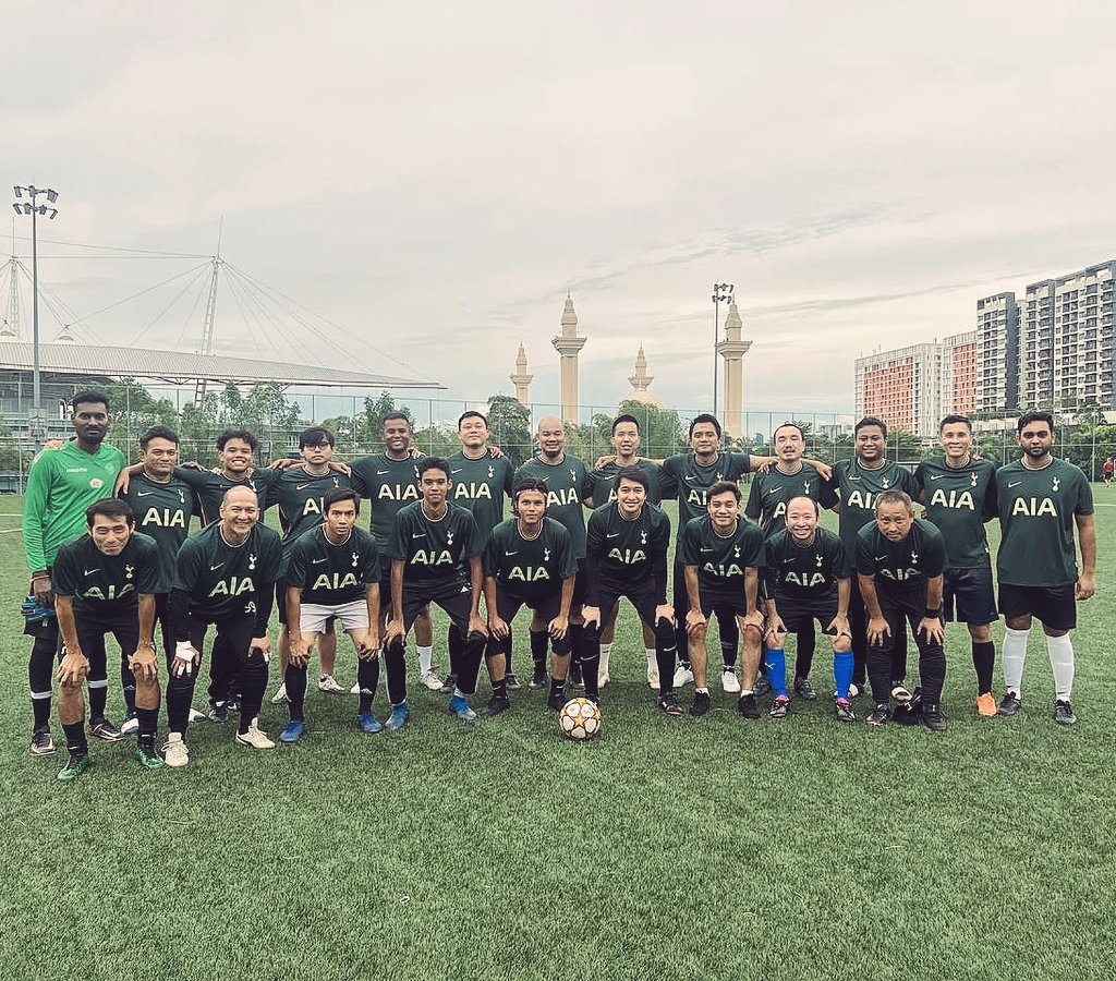 nazirulfariq's tweet photo. NLD edisi Malaysia - Unfortunate with the results, but proud of the boys! Terima kasih kepada My Gunners menerima undangan @MalaysiaSpurs untuk friendly match. #1Malaysia #wedous https://t.co/1hRlE7NnE7