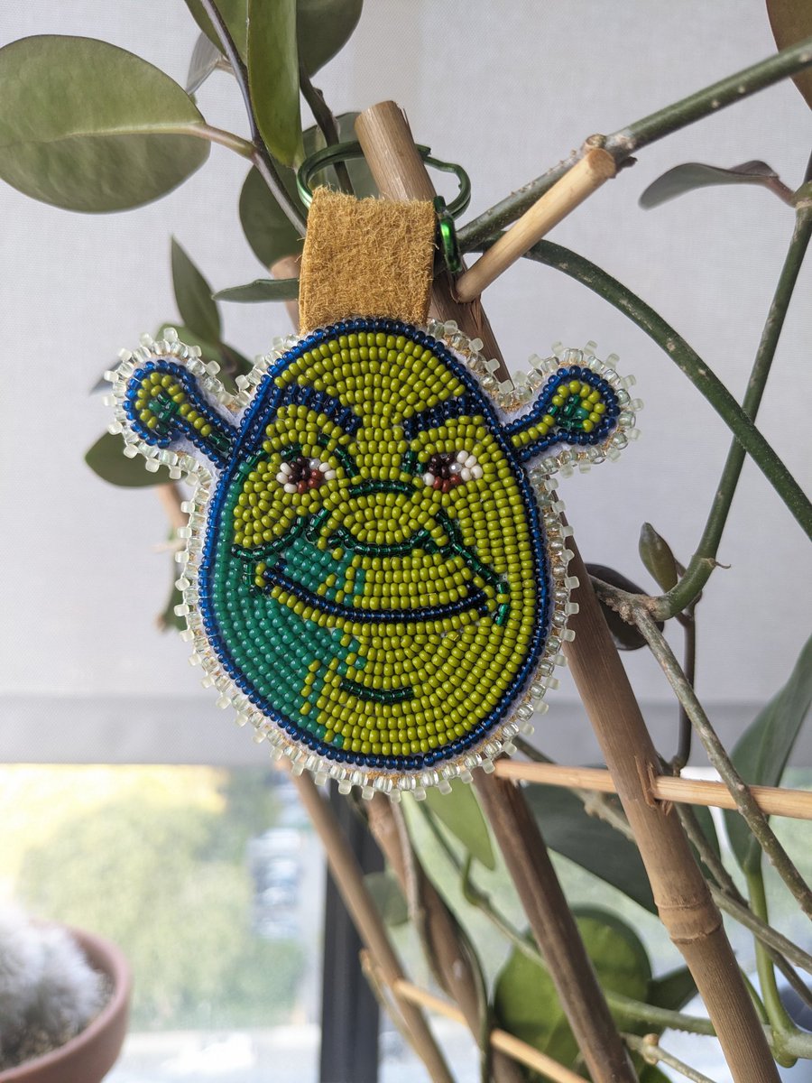 totalteatime's tweet photo. OH i never posted the Shrek keychain i beaded lmao https://t.co/aEULiKGQMY