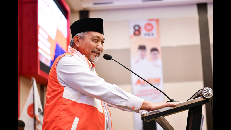 Ahmad Syaikhu Bakar Semangat Kader dan Caleg PKS se- Sulsel dlvr.it/SwYfhy
