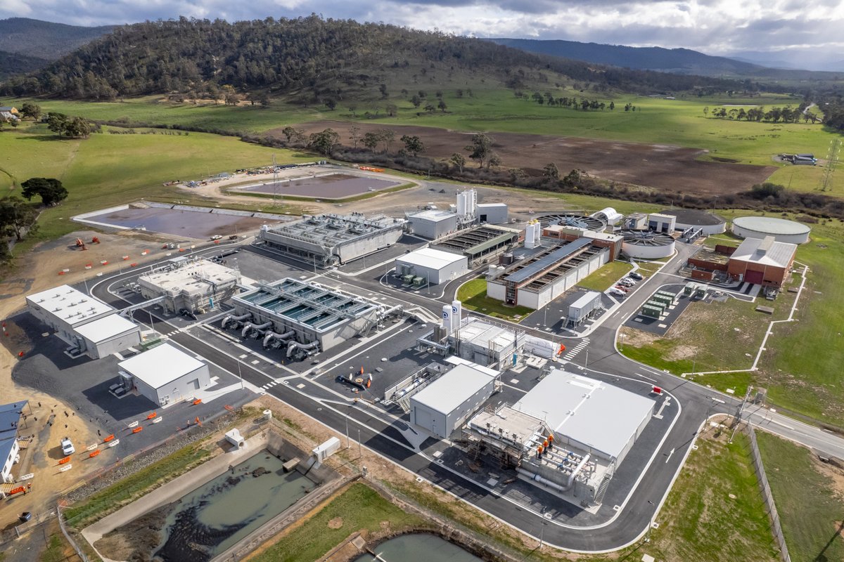 A new chapter of #watersecurity for 200,000 customers in southern #Tasmania has been written. <a href="/Tas_Water/">TasWater</a> has officially opened its upgraded Bryn Estyn #watertreatmentplant.
insidewater.com.au/bryn-estyn-upg…