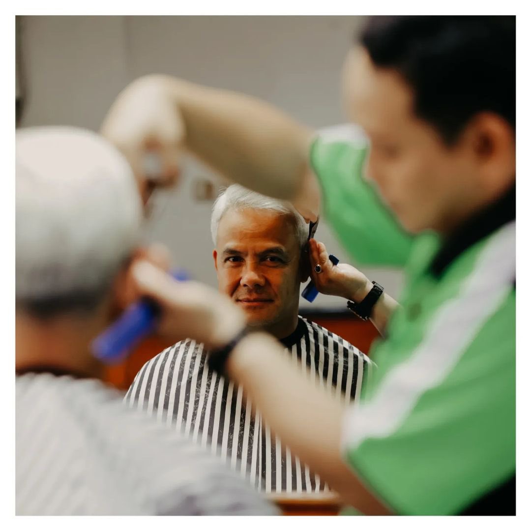 Banyak para pendukung sebelah yang direkrut dengan bayaran dan jalur A B C D untuk mendukung jungjungannya ..

Kalau saya sih dari awal pure dukung <a href="/ganjarpranowo/">Ganjar Pranowo</a> tanpa embel” apapun dan tidak terpengaruh siapapun .

Karna menurut saya Ganjar Adalah Ganjar yang memang pantas