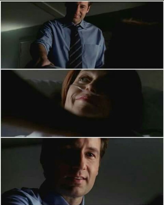 fandomkayla26's tweet photo. #TheXFilesrewatch #FoxMulder #DanaScully Empedocles
I love these moments. ππππ https://t.co/aFP7Qzwf9C