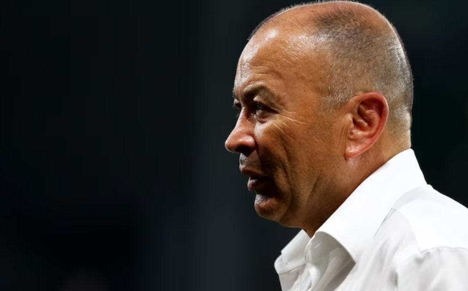 I find it quit interesting how Eddie is getting drilled by the media and the public. I also do understand that the buck stops with the Coach, but the problem in Australian rugby seems deeper than this, this didn't start when Eddie took over, it's been coming for a few years.