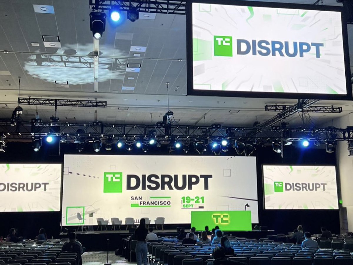 SuperConnector8's tweet photo. Super connectors had an incredible experience at #TCDisrupt2023! It was all about innovation, startups, and game-changing tech. We represented companies forging powerful connections between startups and investors. 🚀 #TechCrunch #tcdisrupt2023 #SuperConnector https://t.co/4MwaiGN587
