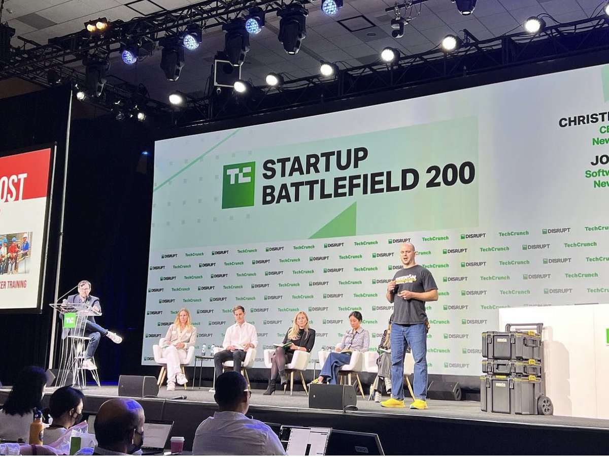 SuperConnector8's tweet photo. Super connectors had an incredible experience at #TCDisrupt2023! It was all about innovation, startups, and game-changing tech. We represented companies forging powerful connections between startups and investors. 🚀 #TechCrunch #tcdisrupt2023 #SuperConnector https://t.co/4MwaiGN587