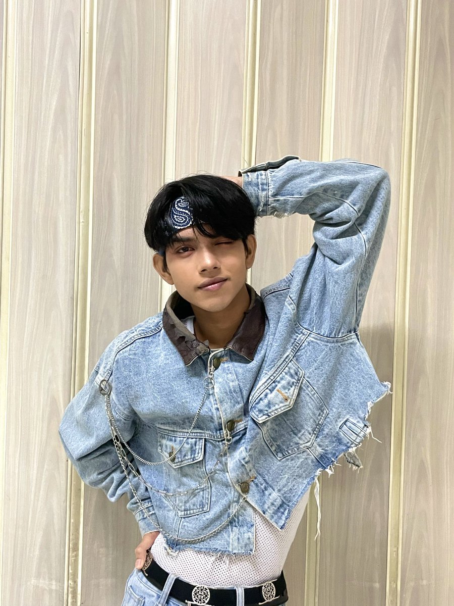 larencebrenches's tweet image. Hi X world! I’m back!💙 

#blvckpurpleofficial
#blvckentertainment