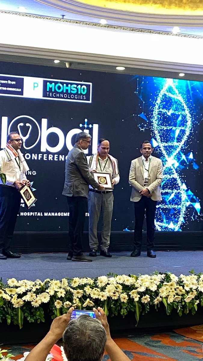 DrSubash4BJD's tweet photo. Attending the Global MedTech event as a speaker at the Global Conference 2023 was a fantastic experience. Meeting dignitaries and guests was truly remarkable, and I'm grateful for the amazing opportunity. https://t.co/TO0LENqd2v