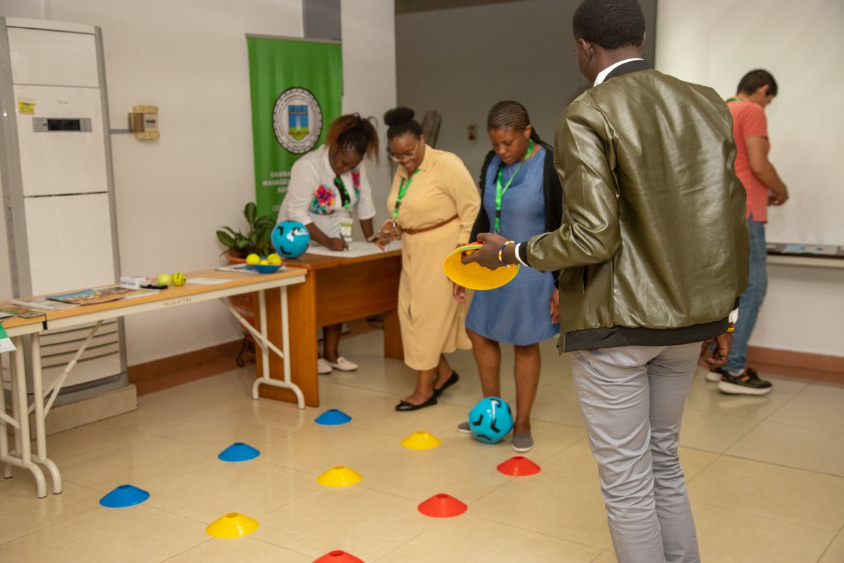 AfrikaYouthM's tweet photo. #YouthDriveChange Summit, we explored the power of FAILURE with our #FailFest session! We know firsthand that while mistakes could come as setbacks; they're also STEPPING STONES to success!
#YouthExcel's journey has been a rollercoaster of innovation & learning #MotivationMonday https://t.co/yEH5XDPnre