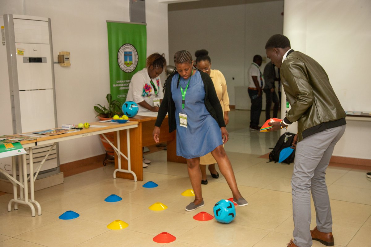 AfrikaYouthM's tweet photo. #YouthDriveChange Summit, we explored the power of FAILURE with our #FailFest session! We know firsthand that while mistakes could come as setbacks; they're also STEPPING STONES to success!
#YouthExcel's journey has been a rollercoaster of innovation & learning #MotivationMonday https://t.co/yEH5XDPnre