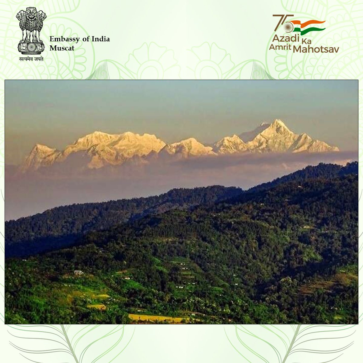 Indemb_Muscat's tweet photo. #IndiaStories

Khangchendzonga #NationalPark is beautifully nestled in the heart of the #HimalayanRange in #Sikkim and has rich biodiversity and over 19 mountain peaks including the majestic Mt. Khangchendzonga the third highest peak towering at a height of 8,586 meters. https://t.co/UnT57aRRYF