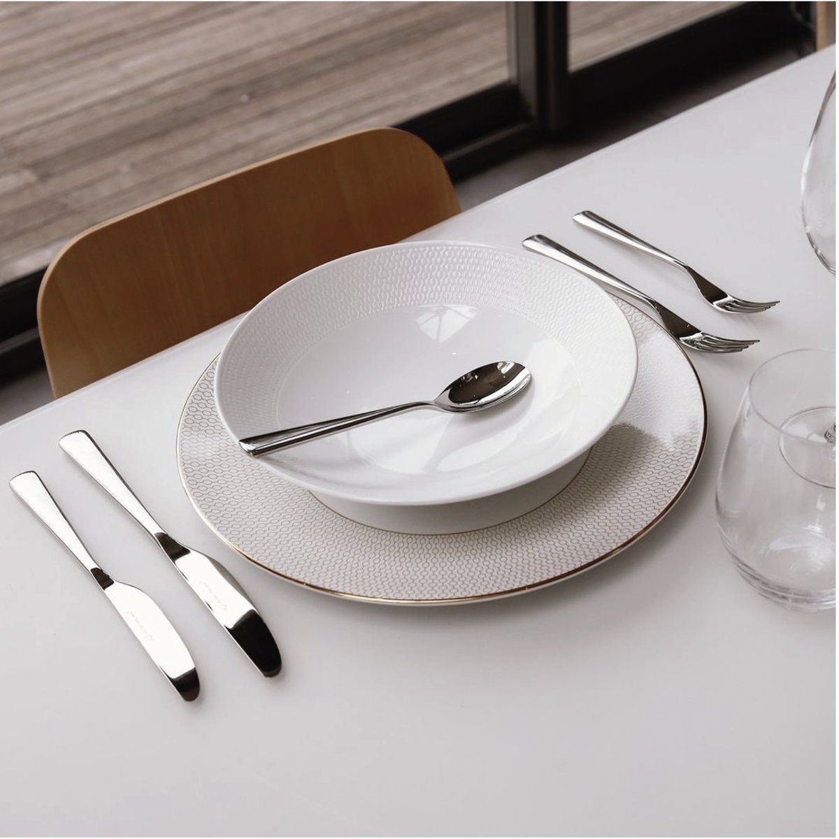 RestofairRAK's tweet image. Kumquat cutlery feature carefully formed handles with soft straight lines, so they feel weighty, well balanced and comfortable in the hand.
 #cutlerydesign #tablesetting #studiowilliamcutlery #restofair #restofairrak #hospitality #horeca #tableware
 
@Studio_William