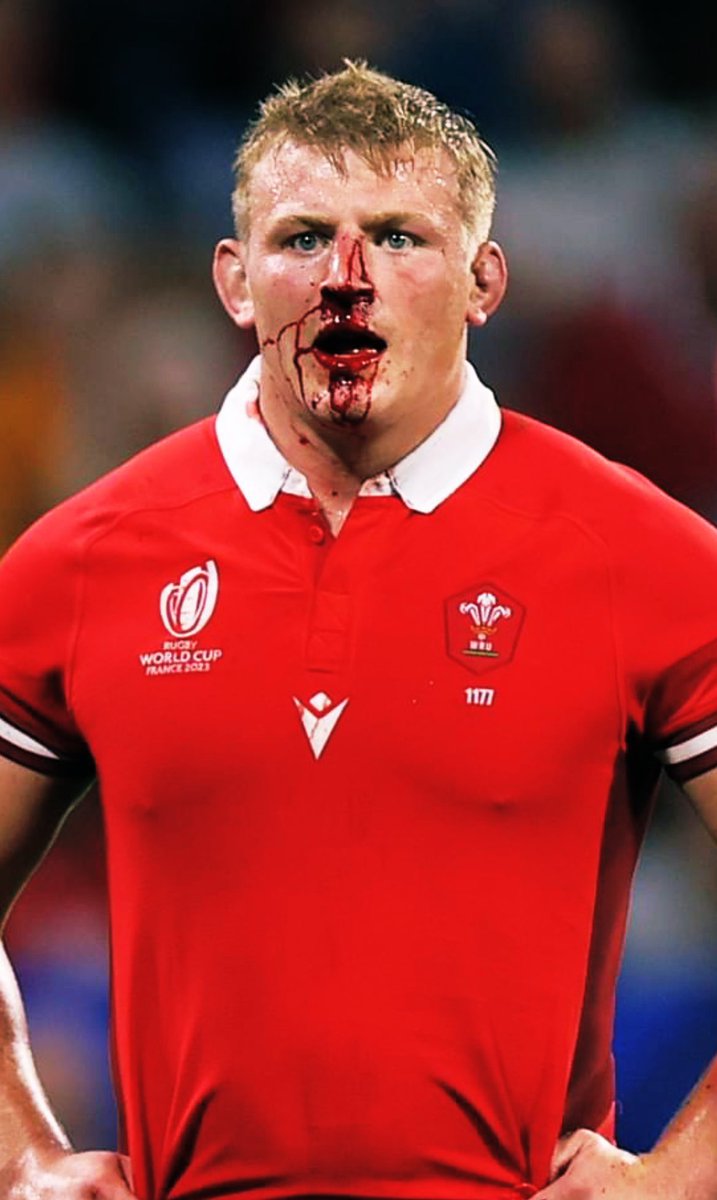 Bethan_Jenkins's tweet photo. Mae Cymru yn ei waed 🏴󠁧󠁢󠁷󠁬󠁳󠁿♥️ #WALAUS #WAL #RugbyWorldCup #JacMorgan https://t.co/TcbP6MLKyB