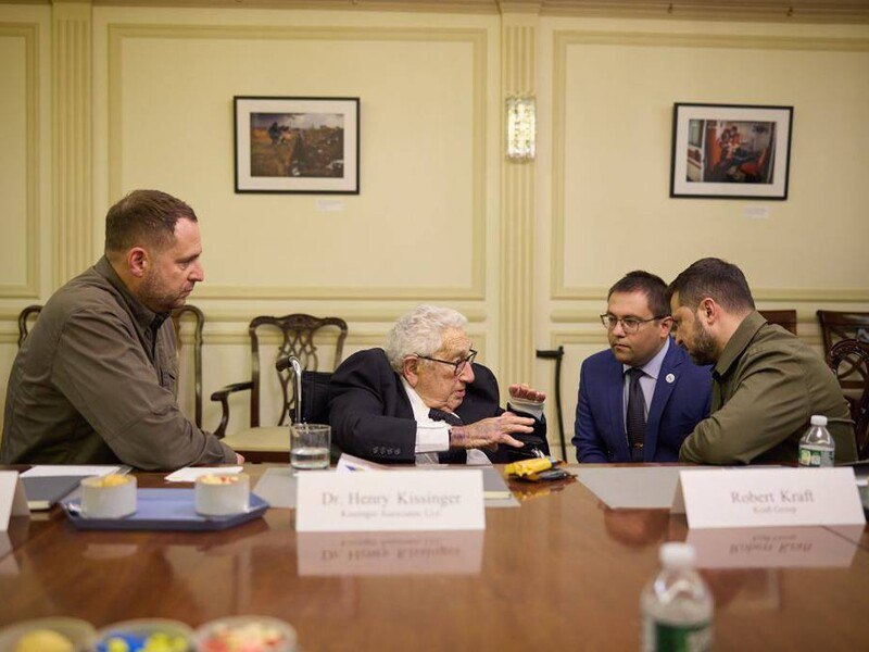 anno1540's tweet image. “The idea of ​​a neutral Ukraine no longer makes sense.” Ermak spoke about Zelensky’s meeting with Kissinger

“Together with President Vladimir Zelensky, we met with the famous diplomat, scientist and politician Henry Kissinger. [...] It turned out to be a really deep…