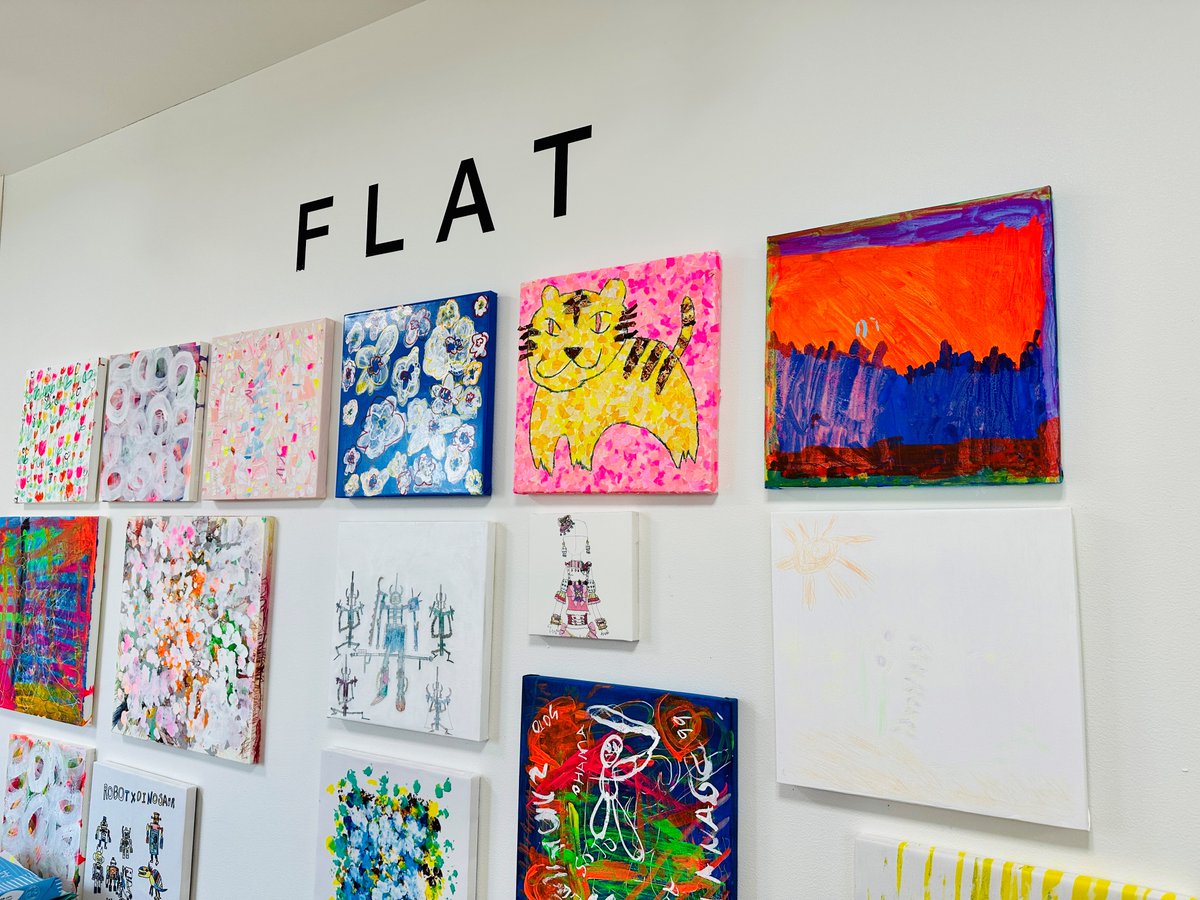 kawasaki_sdgs's tweet image. ＼出展者紹介／
＃STUDIOFLAT
【FLAT展】
SDGsと美とART を融合させた世界にただ一つのART 作品展🖼️
今回の展示作品は、「世界をつき動かすような美の創造」をパーパスとする日本ロレアルから提供の廃棄製品をアップサイクルした絵具の一部を使用して制作しています✨
＃かわさきSDGsまつり