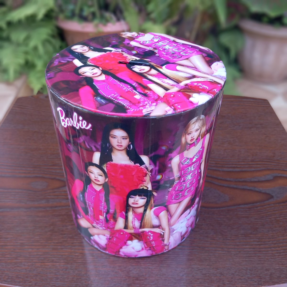 finesavingsug's tweet photo. We love it when you customize. Jannete customized these beautiful saving boxes for her kids who are fans of @BLACKPINK  What are you waiting for. Customized your kid's saving tin with us today.

Contact 0757264558 to place your order. https://t.co/6KH5j6fceY