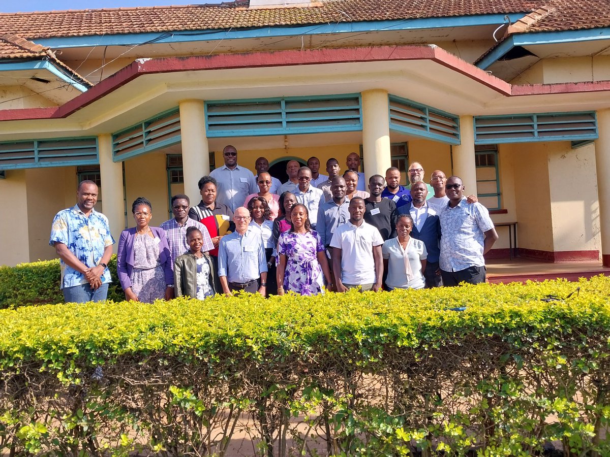 #Migeni_63 tweet media