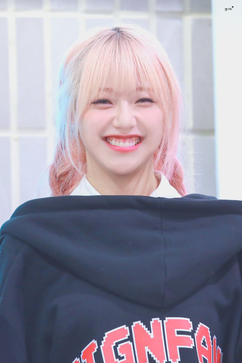 CCIJEE's tweet photo. 230923 에버라인

#시그니처 #cignature #지원 #jeewon
#져니가_져아 💗 https://t.co/NPzcKMw0ls