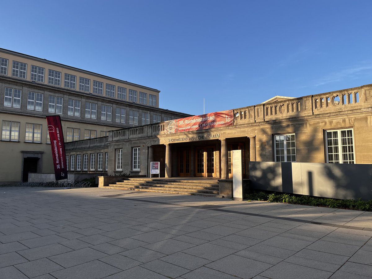 Faulmensch's tweet photo. Heute beginnt der 38. #Romanistentag zu Präsenz und Virtualität, ausgerichtet von der @UniLeipzig. Ich bin sehr gespannt! https://t.co/W7TyCkh0RT