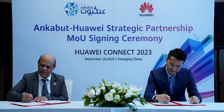 During HUAWEI CONNECT 2023 in Shanghai, <a href="/AnkabutUAE/">Ankabut</a> and <a href="/Huawei_ME/">Huawei Middle East</a> #UAE held a strategic #partnership #agreement #signing ceremony #Fahem_Al_Nuaimi #Justin_Liu #education #digitaltransformation

telecomreview.com/articles/telec…