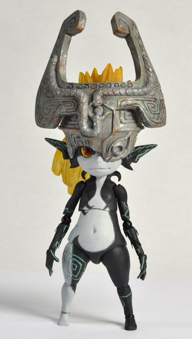 一番最初にミドナのアクションフィギュア作った際撮った写真。
体のラインはかなり大袈裟になったけどそれが自分の好みなので仕方ないね!
もう10年ほど前の作品です。(h 