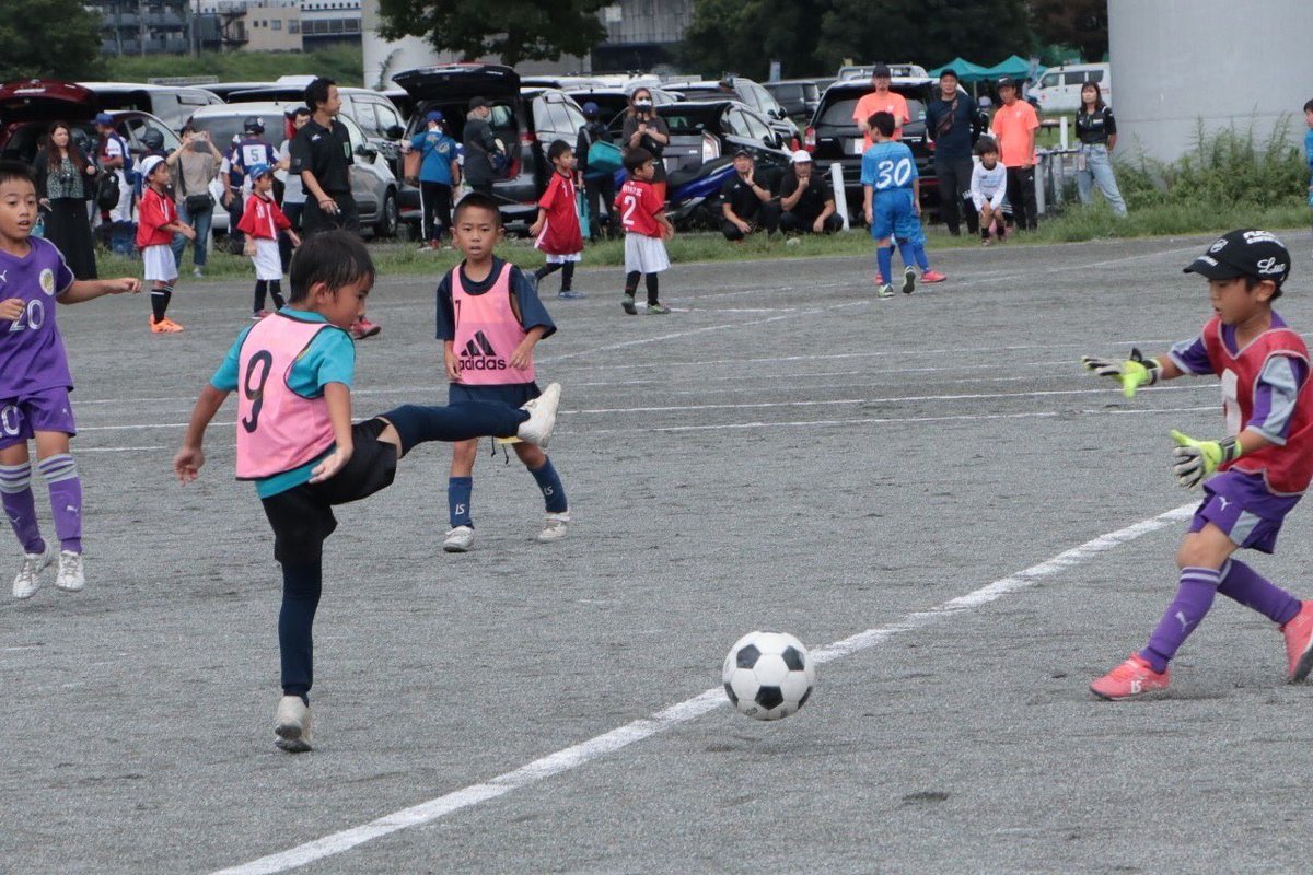 fctaka2023's tweet photo. 9/23 ジェネシスリーグU7で横浜すみれSCさん、リバーFCさんと戦いました❗️

トリアネーロと合同チームで参加してから数ヶ月が経っていますが、ボールに触る回数がかなり増えました😊
成長しているのを感じます❗️
これからも頑張ろうね✊ https://t.co/VpDbHBhld7
