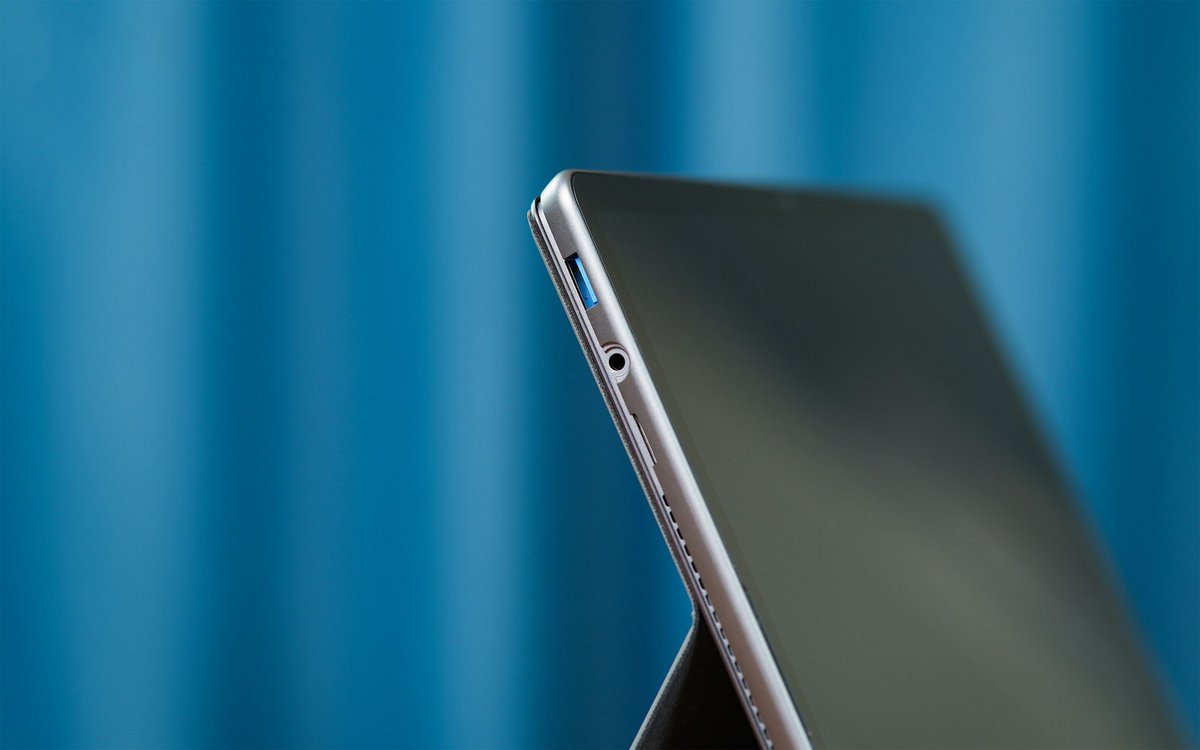 alldocube's tweet photo. Alldocube iWork GT 12 is a device that combines exceptional performance, stylish design, and portability. Let's take a closer look at its details through real-life snapshots #alldocube #iworkgt12 #2in1 #convertable https://t.co/rFc1oytiIS