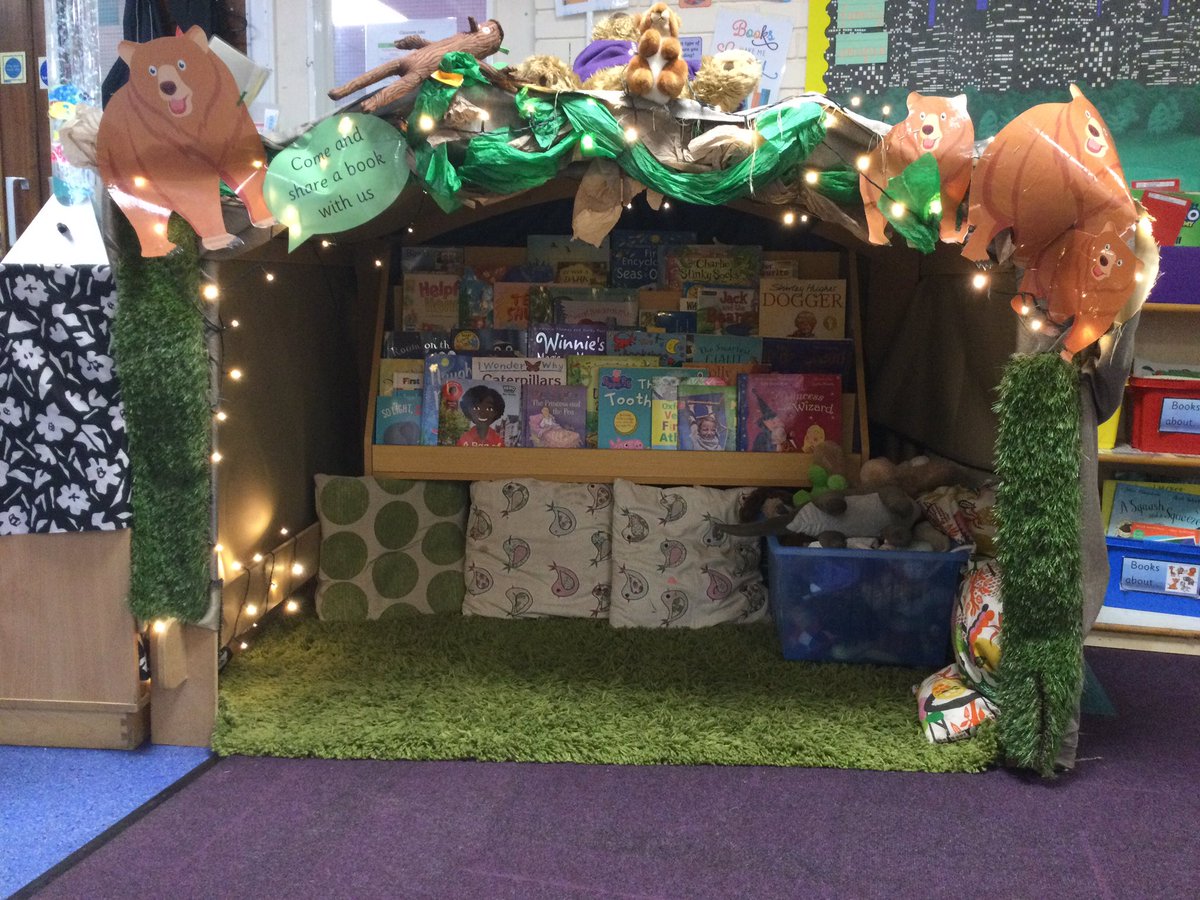 I wonder what stories we will hear this week in Reception? Reading with children helps to develop their listening and attention skills whilst building up a strong and rich vocabulary at the same time. What are your favourite books at home? #lovereading #learntoread #readtolearn