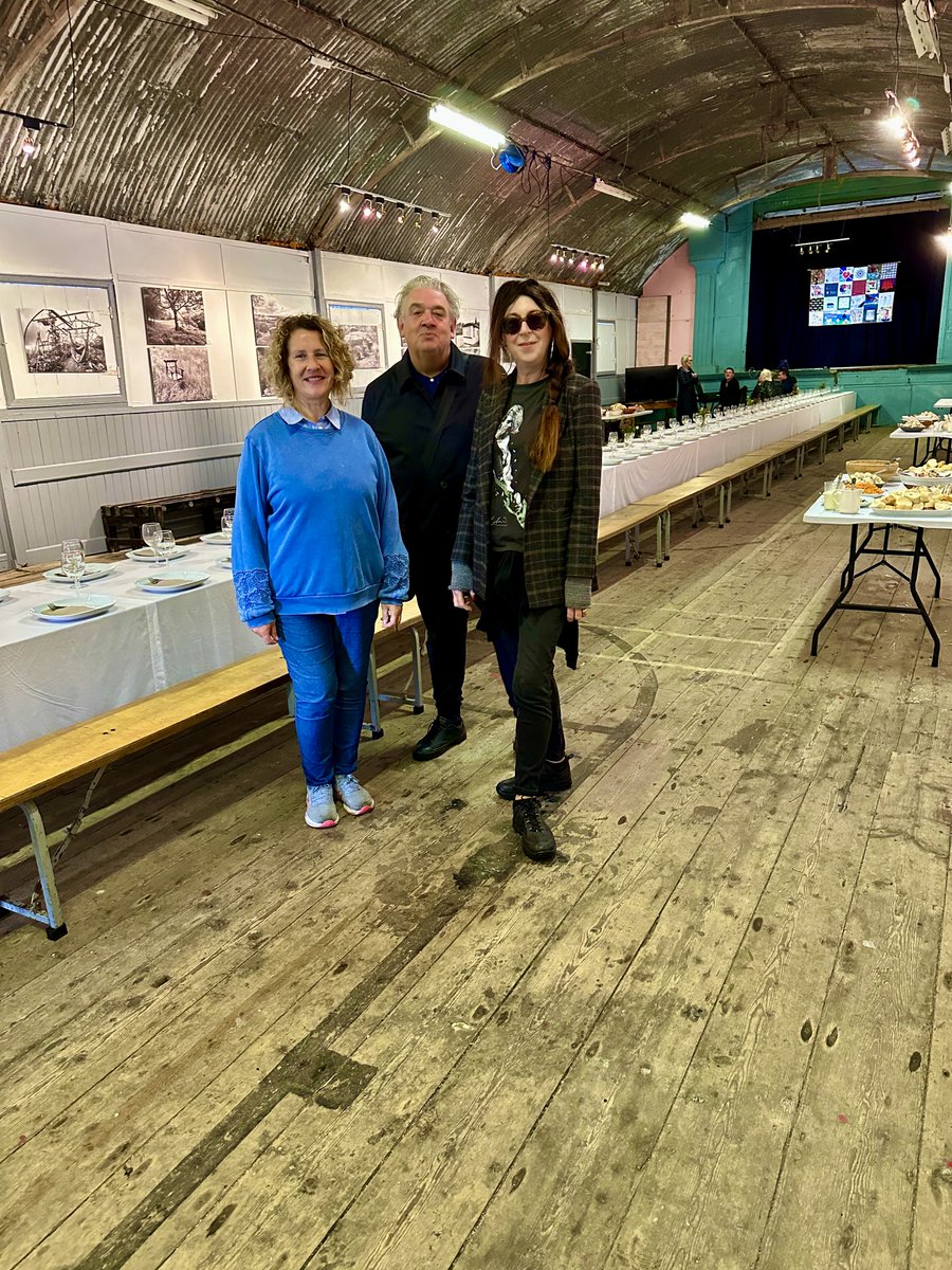 Bere Island Arts Festival. Festival of Highlights. the whole island came along for a most amazing banquet. Me and Fee seen here with force of nature Pauline Hurley – [And - Catriona, Mary et al - It takes and island ... Cxxx @BereIslandGroup @WAGlamping @BereIslandFerry