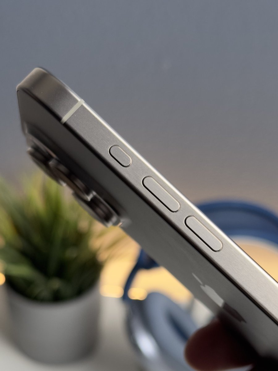 Apple Hub tweet media