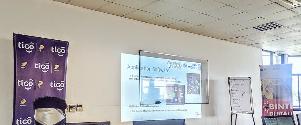 Annagrace_ag_'s tweet image. Day 07 at @AGCCIAfrica_1 🔥

Today, we&apos;ll be learning about #MobileApplicationDevelopment.
This is a totally new topic for me, so I&apos;m veeeeery excited about today🥳!

@unwomentanzania @UNYouthEnvoy
@SAYoF_SADC @unwomenSA @unwomenafrica @appsandgirls @BelgiumTanzania @Tigo_TZZ