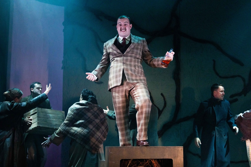 RebeccaMusical tweet media