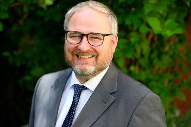 Félicitations Ronan Le Gleut!
Une réélection méritée, une campagne électorale avec une équipe unie et déterminée.
Heureuse d’avoir été sa colistière pour la 2e fois (2017 &amp; 2023).
Le travail continue pour que tous les FDE soient des Français à part entière.#francaisapartentiere