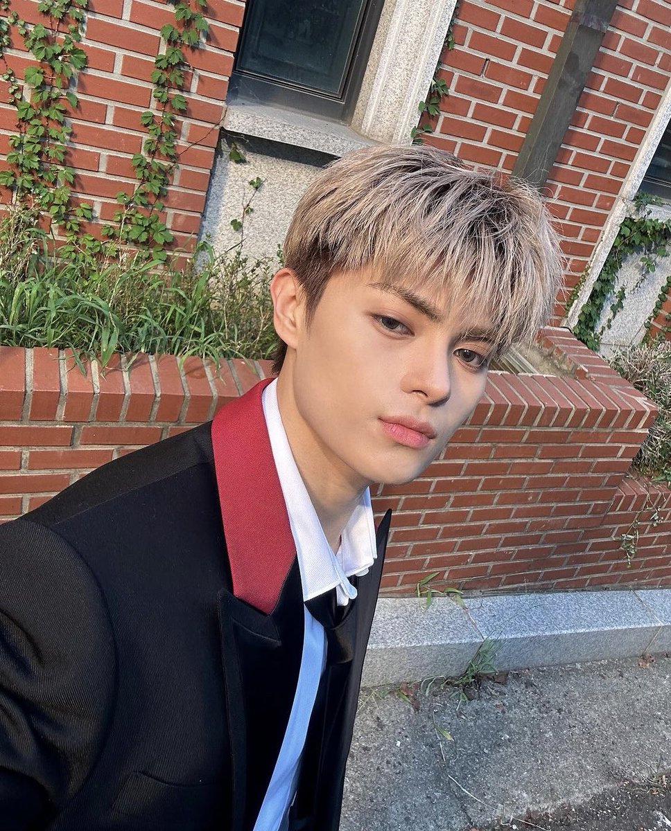 THADFEED's tweet photo. #THAD #타드 #New_ID #뉴이드 https://t.co/G0jWp7yXTP