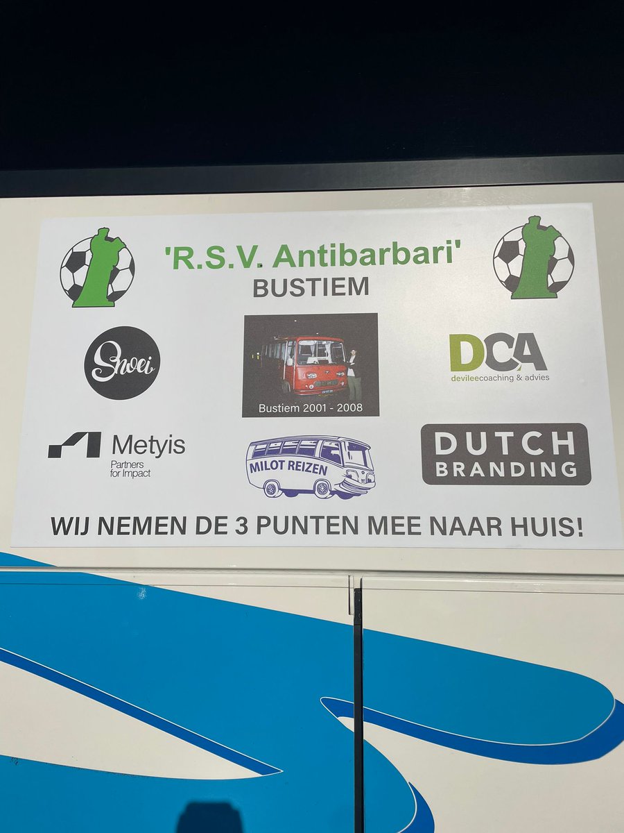 Als sponsor met DCA een bijdrage geleverd zodat de mannen van Antibarbari met de bus naar uitwedstrijden kunnen.
