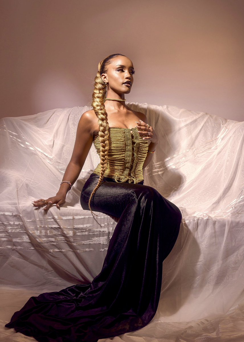 Season 24 Ep 1 🥂🎂