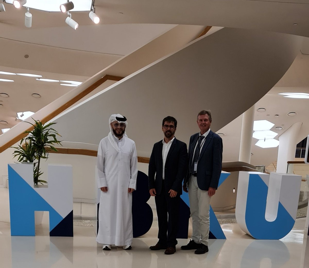 OsmanyPorto's tweet image. Starting my activities as Eminent Visiting Policy Scholar at the @PolicyCollege! Looking forward to share my research with students and professors here in Doha.