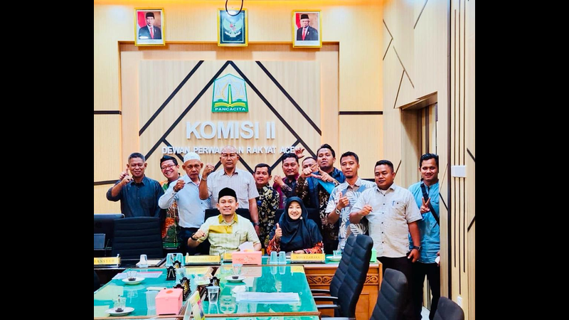Legislator PKS Aceh Perjuangkan Lahan untuk Masyarakat Aceh Tamiang dlvr.it/SwYvlQ
