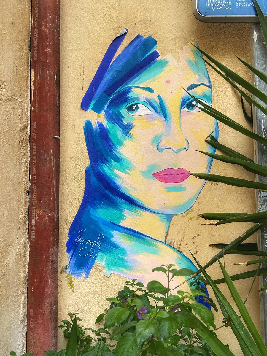 HunterStreetart's tweet photo. [#streetartmarseille / 📸 SEPTEMBRE 2023] Artwork by @manyoly, découvert dans le quartier du Panier à #marseille ! 
#manyoly #graffiti #streetart #quartierdupanier #urbanart https://t.co/qjtboTVlNX