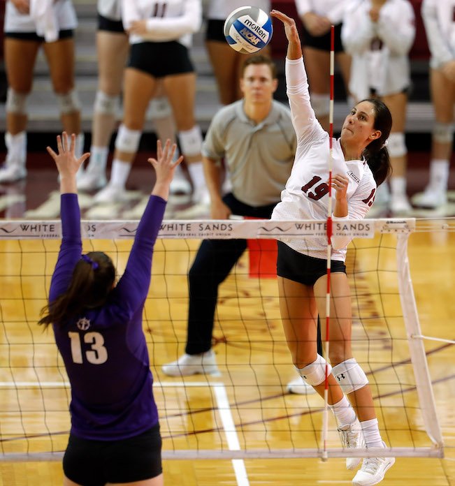 Volleyb83545120's tweet photo. Filipino-Canadian, Savannah Davison will be joining the PLDT Power Hitters in the upcoming #PVL2023 Open Conference. 

Lakas nila with Mika Reyes, Palomata, Dmac, Arado, Prado, Mendrez, Ceballos... 

Pvl https://t.co/7flX3xdpoS