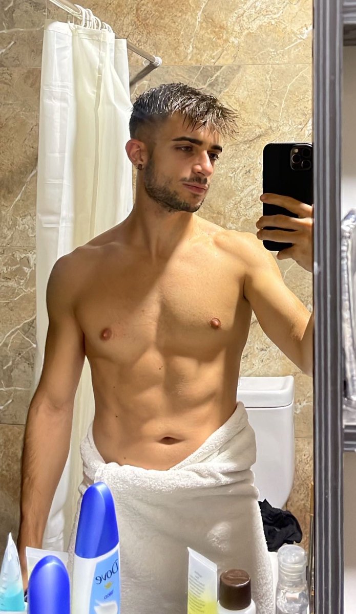 IlDadeÈTratto tweet media