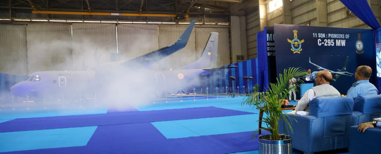 IAF में C-295 ट्रांसपोर्ट एयरक्राफ्ट शामिल, देश के रक्षा मंत्री राजनाथ सिंह ने…-C-295 transport aircraft included in IAF, country's Defense Minister Rajnath Singh…