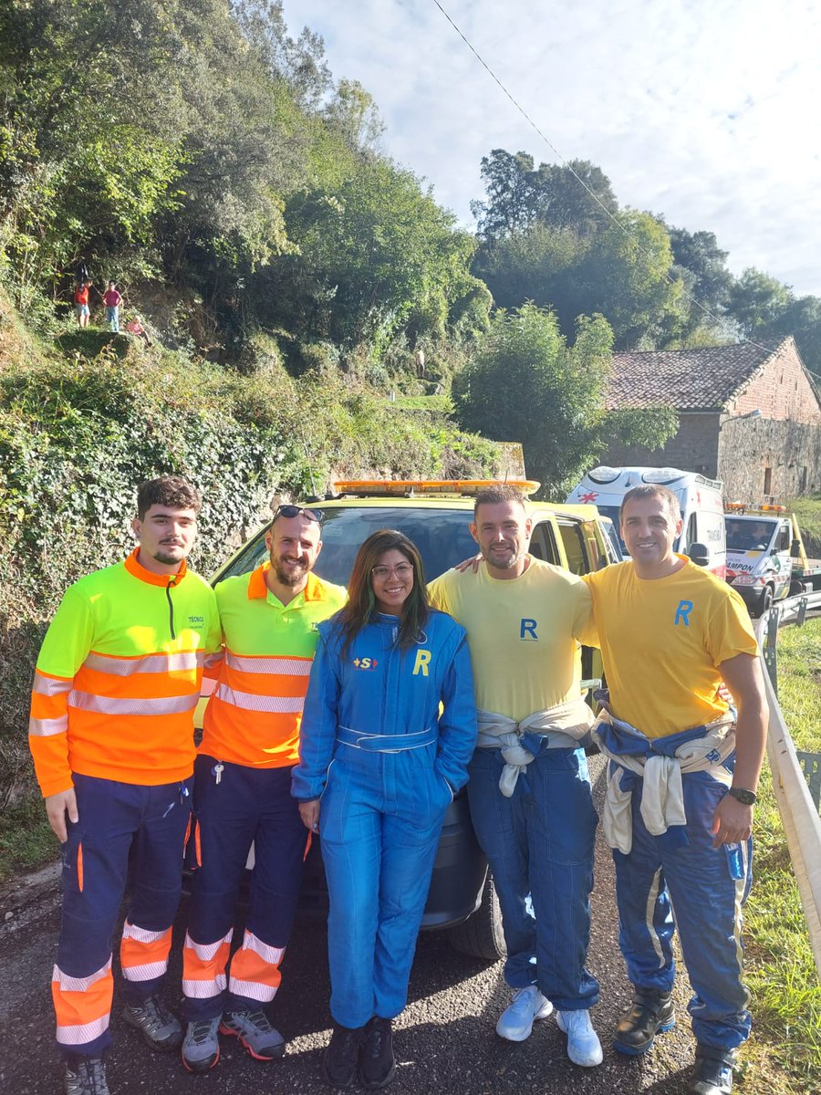 Ambulancias Asturias tweet media