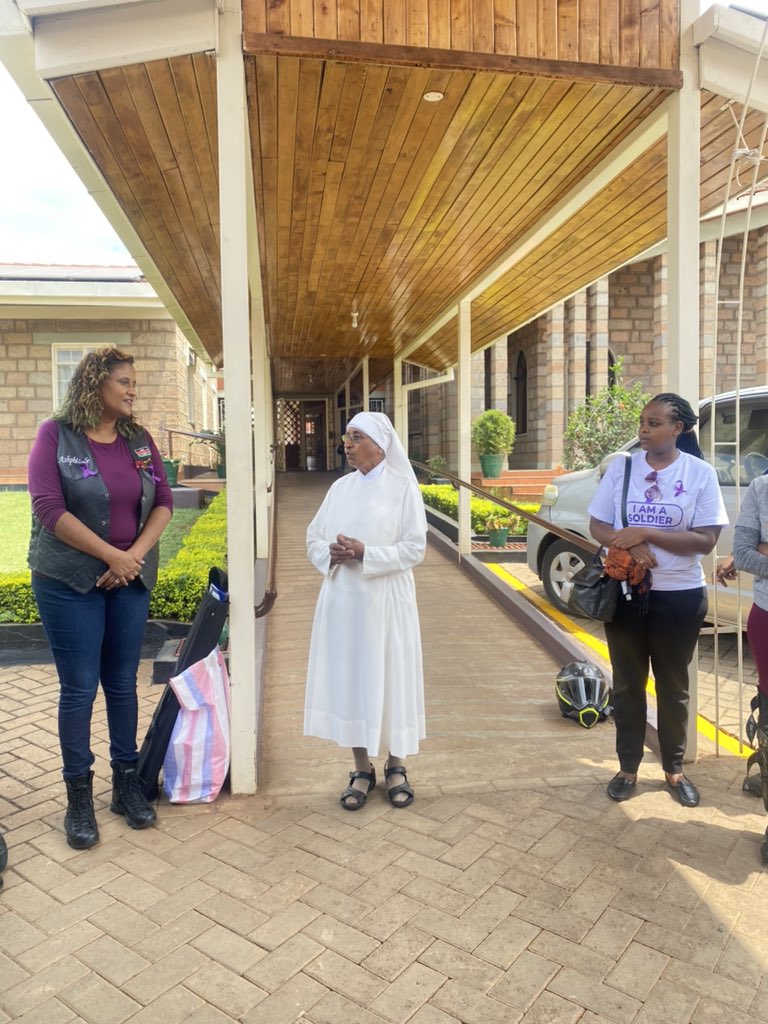 When Women come together to ride motorcycles - the earth moves. 
The earth even moves more when they ride motorcycles for a good cause … 
#WorldAlzheimersDay #BikerGirls 
                     🏍️🇰🇪 🇺🇬 🏍️ 
<a href="/WBAKenya/">Women Bikers Association</a> <a href="/BikerAngieBae/">ANGELA SSEMUKUTU</a> <a href="/Wanda_Wandia/">Wanda Wandia</a> <a href="/Ashfa_Wad/">Ashphizzle</a>