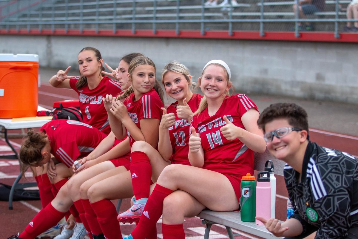 StcGirlsSoccer's tweet image. GAME DAY!!  Vs #5 seed Indian Creek at 6:00 at Red Devil Stadium for OVAC quarter finals!!  Bring everyone you know to cheer for the girls!  @stcathletics1 @StCCrazies