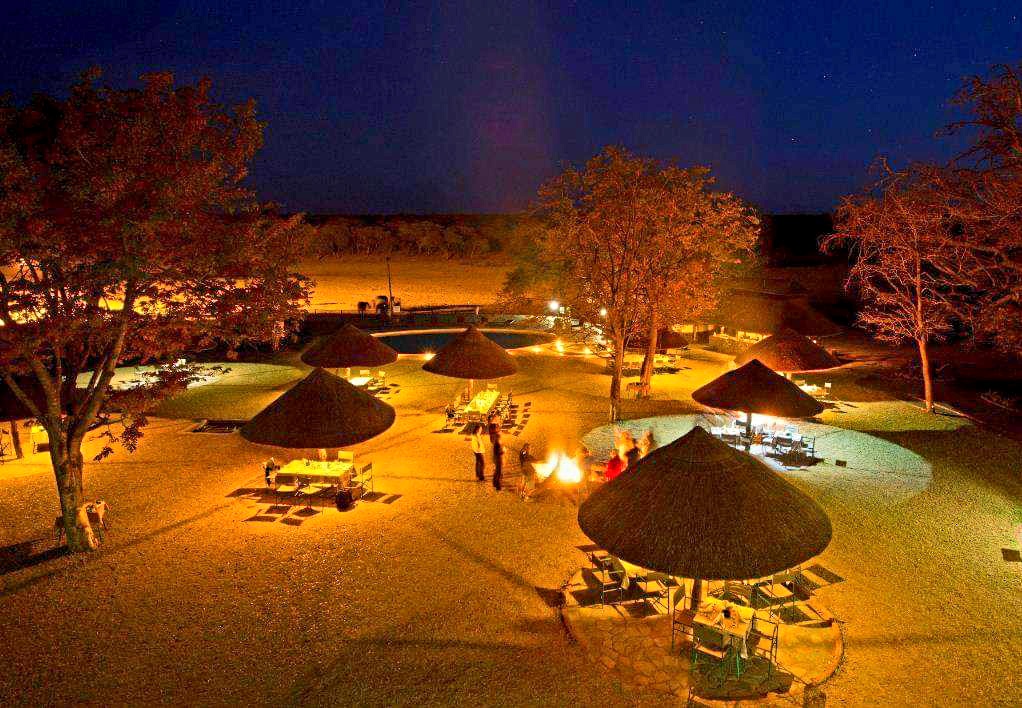 It's Hwange Safari Lodge here in Zimbabwe not Los Angeles nor San Diego , I'm proud of being a Zimbabwean  #VisitZimbabwe #tourism #todazimbabwe