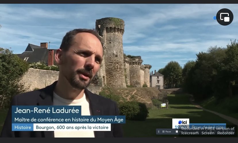 Enregistré entre 2 scrutins dimanche après-midi et diffusé le soir même sur <a href="/F3PaysdelaLoire/">France 3 Pays de la Loire</a> ;-) Toujours autant le pied de parler du patrimoine mayennais ! Une idée de future chronique pour La Mayenne TV 😁
<a href="/lamayenne/">La Mayenne, le Département</a> 

#quelamayenneestbelle