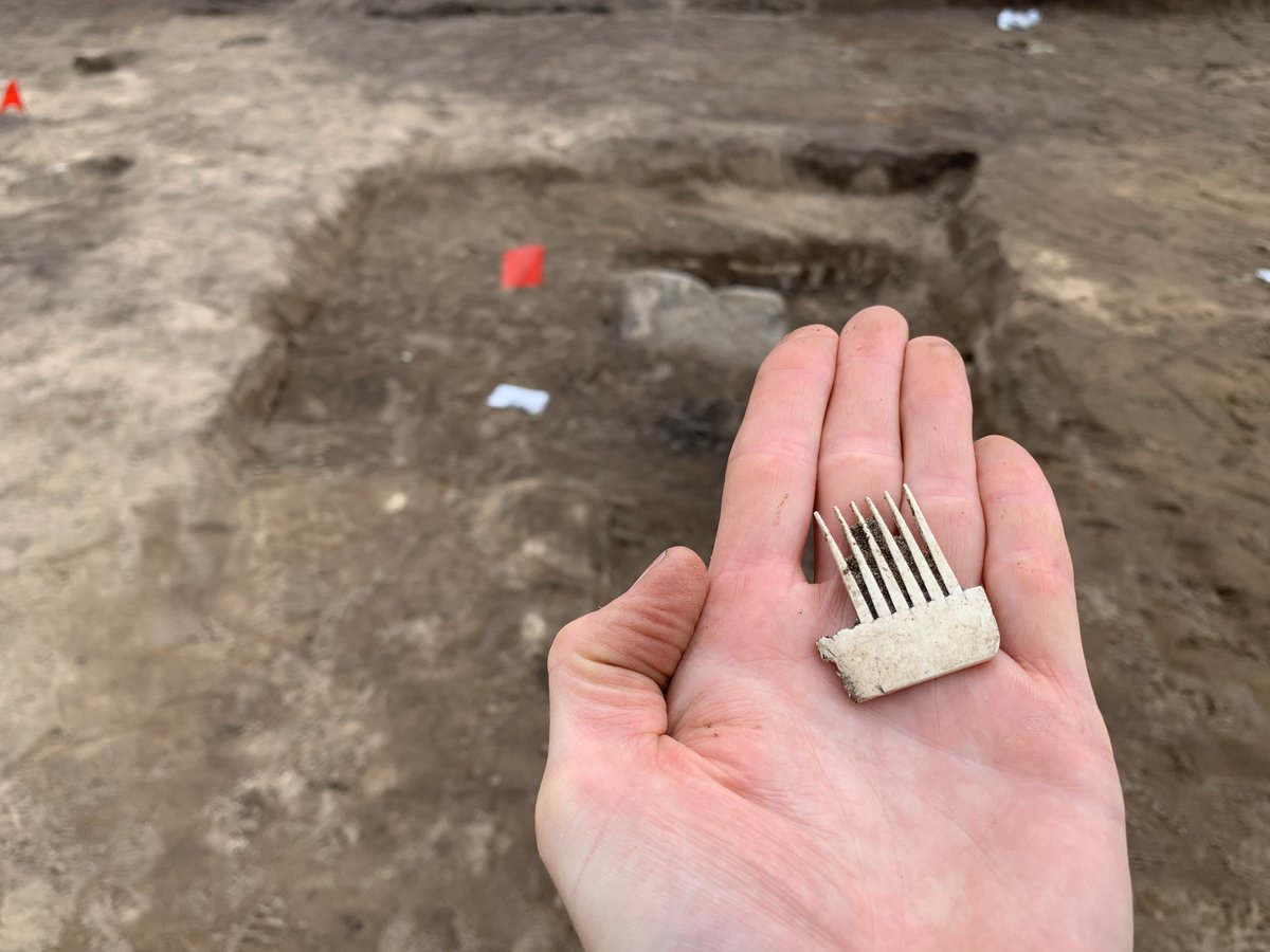 As part of #HighlandArchaeologyFestival our temporary exhibition explores some of the potentially significant finds from our Annex site. 
Quantities of worked bone were uncovered including this bit of comb! 
Appeal: bit.ly/46nNj7F 
#HighlandMuseums #Picts #Archaeology