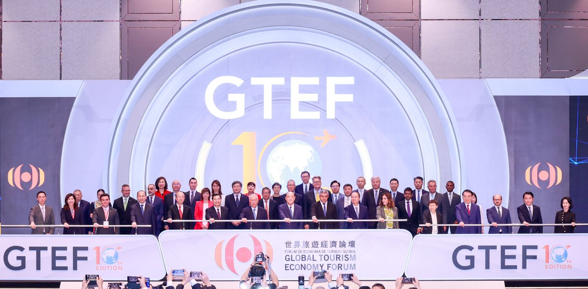 WTTC's tweet photo. "Today, China has the second largest Travel & Tourism sector in the world, worth over $500 billion dollars.
Tourism supports more jobs here than anywhere else - over 62 million of them." - WTTC President & CEO, Julia Simpson, speaking at #GTEF in Macau
https://t.co/zNxN5iL2EP https://t.co/dHvUurAv9C