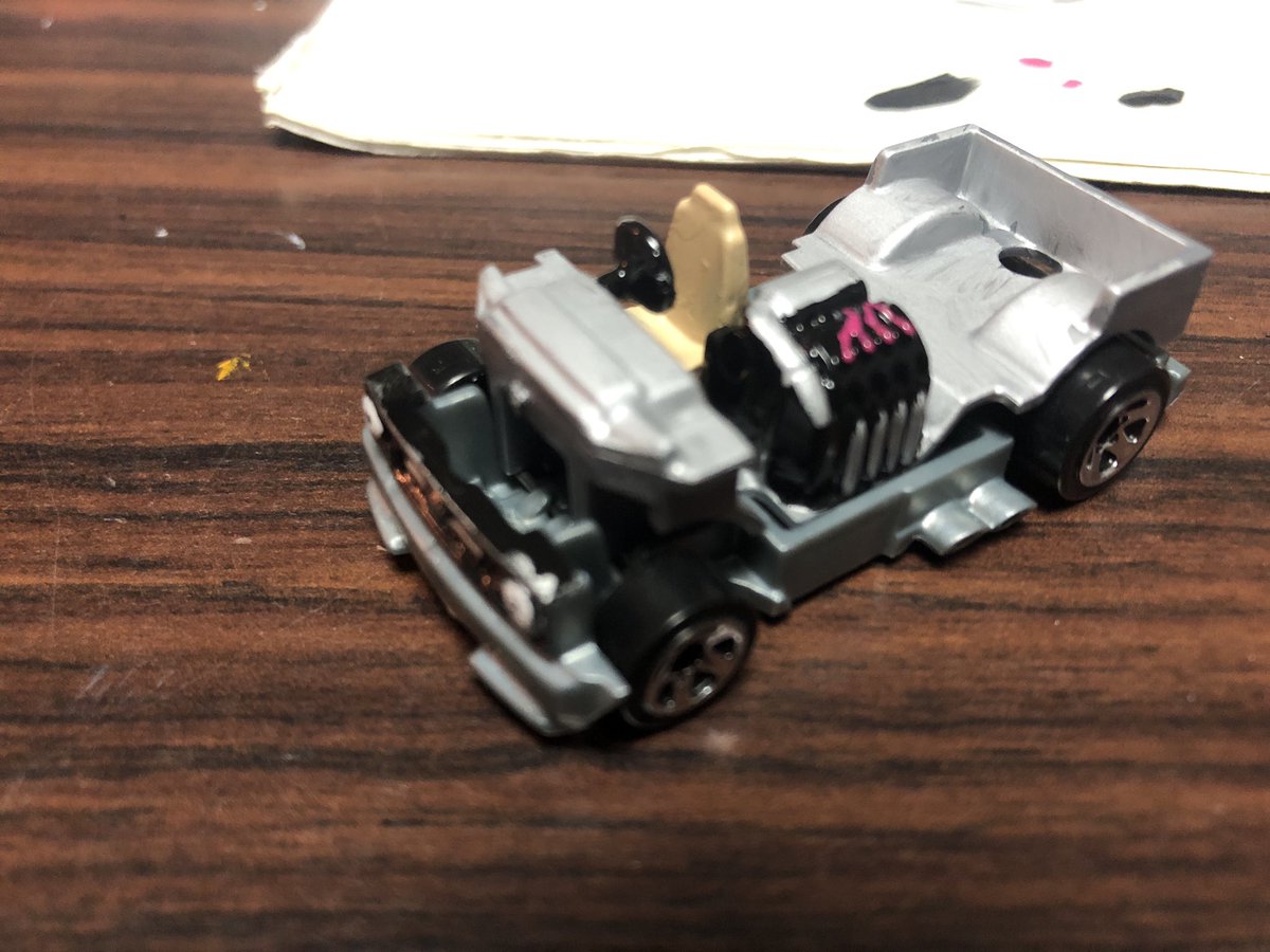 porschegmbh's tweet photo. #ホットウィール #hotwheels #breadbox #stepvan
HWステップバンシリーズ最新作?
ブレッドバンをディテールアップ https://t.co/SnPvmb3HLe