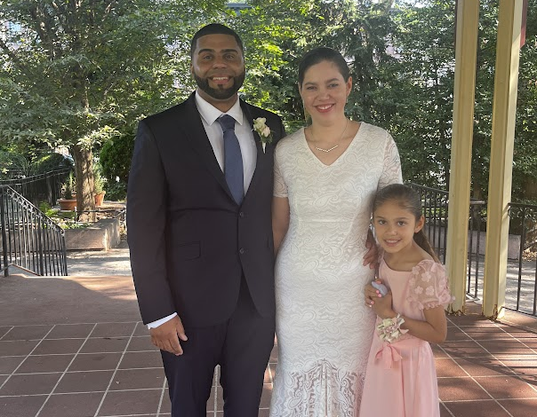 OfficiantWed's tweet image. 🥂 Ashley &amp;amp; Victor chose love, simplicity, and the stunning backdrop of Jersey City to say 'I do.'. 💫 #JerseyCityElopement #SimpleMarriages"